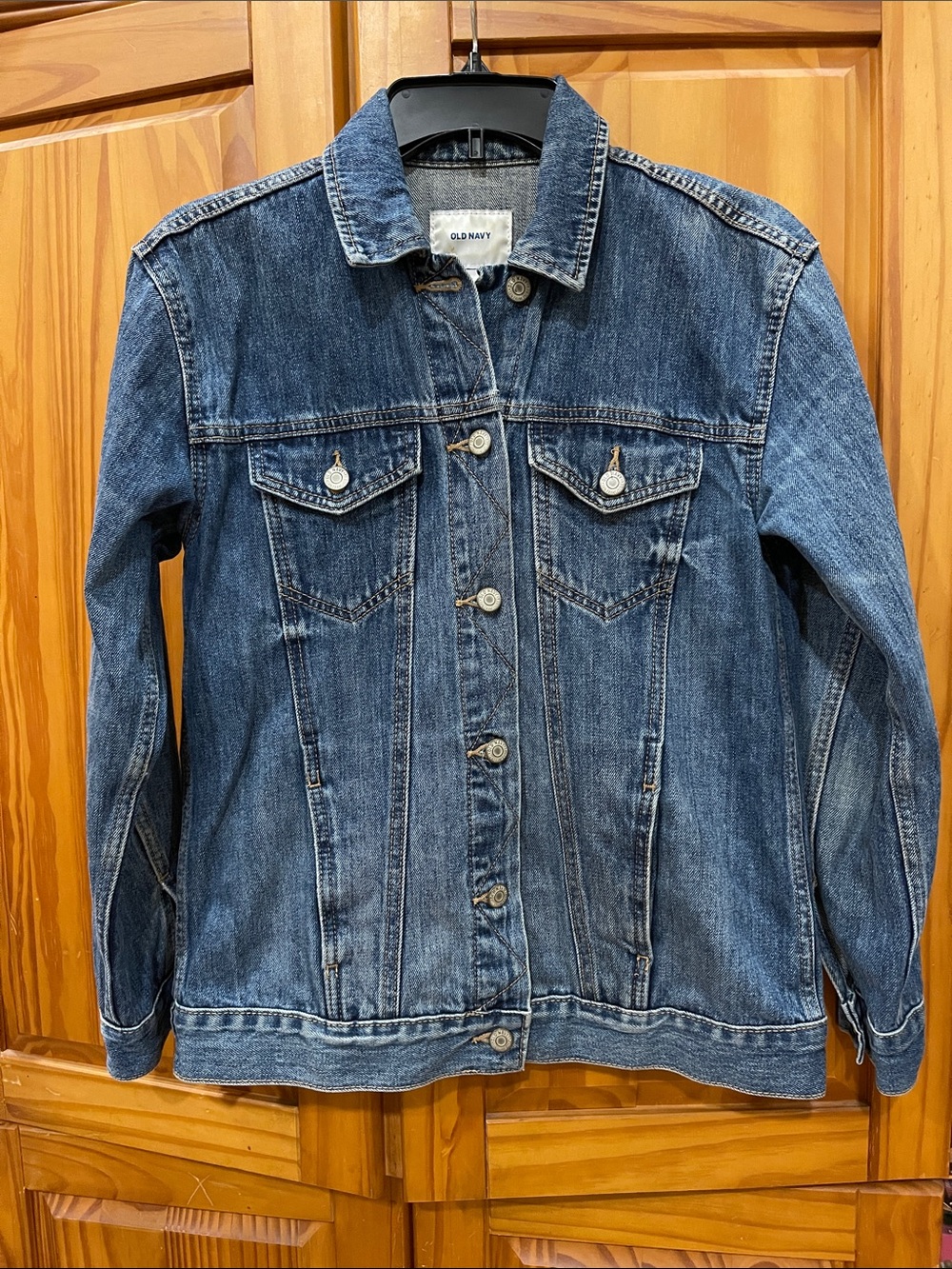 Old Navy Women's Medium Blue Denim Trucker Jean Jacket